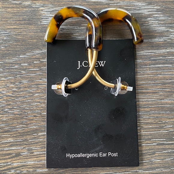 2/$30 NWT J Crew gold metal tortoise hoop earrings new - Picture 4 of 5